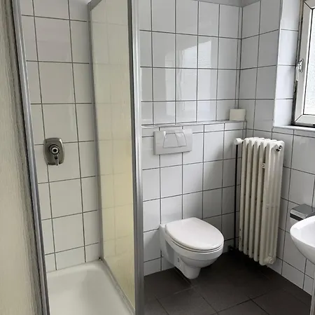 One Monteur شقة فندقية مولهايم ان الرور دير