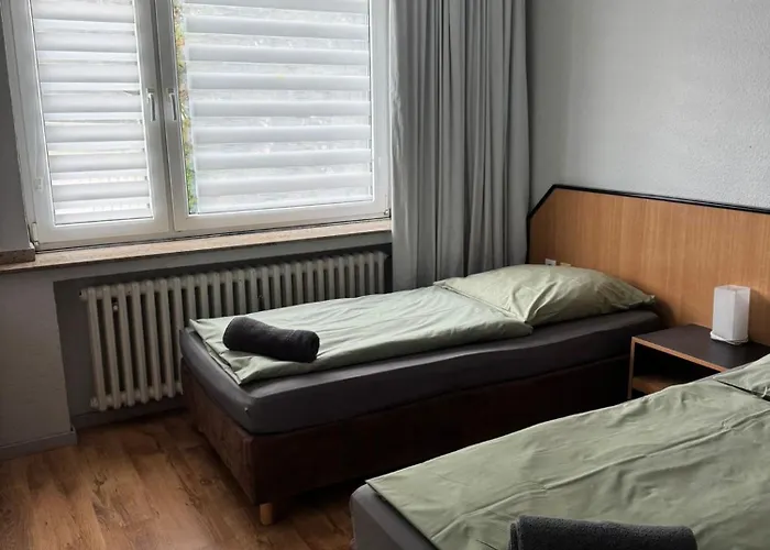 One Monteur Apartahotel *